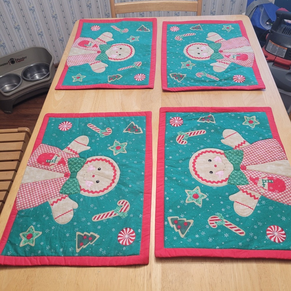 Set Of 4 Christmas Placemats Gingerbread Man Cookie Quilt Patch Sewed‎